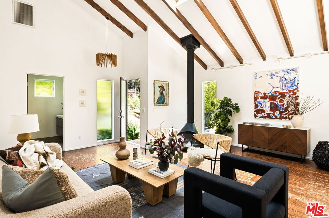 2174 Stanley Hills Dr, Los Angeles CA  90046-1530 exterior