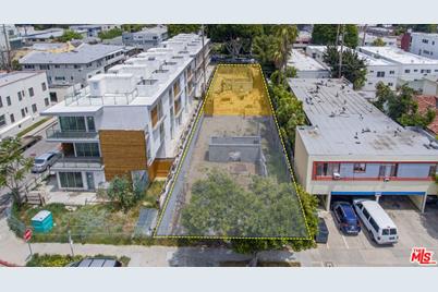 947 N Genesee Ave, West Hollywood, CA 90046 - Photo 1