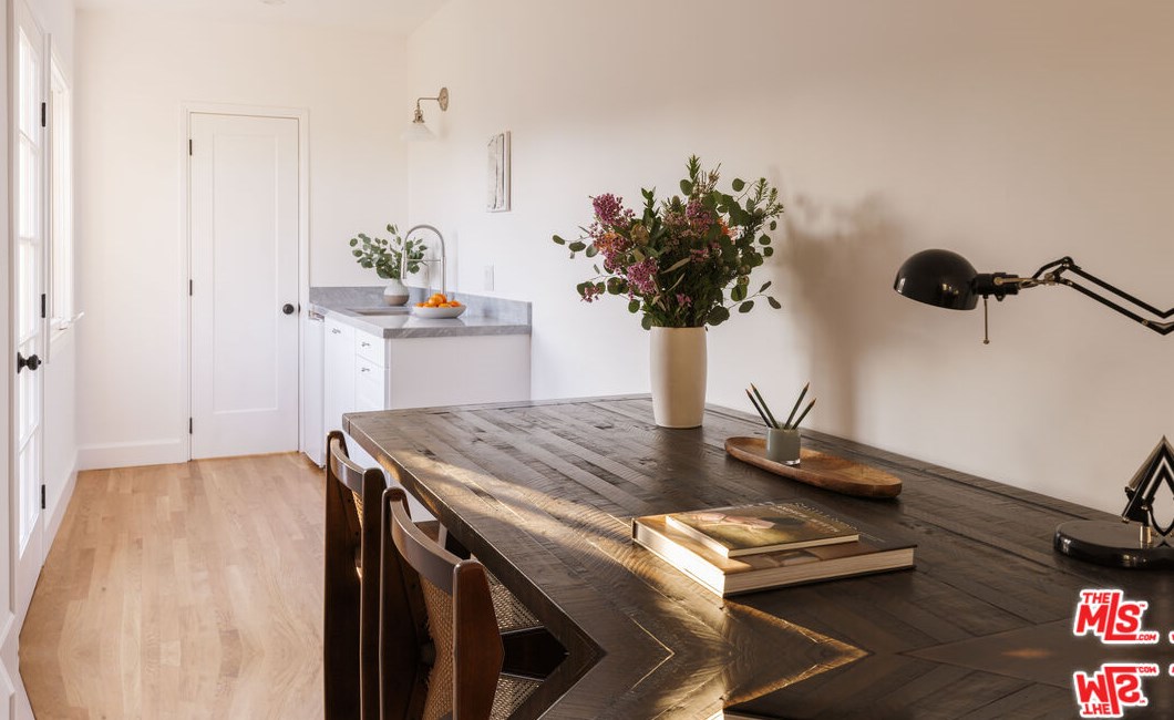 434 Crane Blvd, Los Angeles CA  90065-5053 exterior