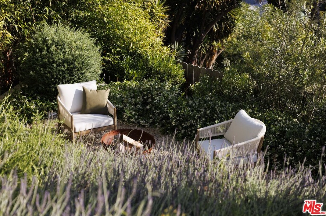 434 Crane Blvd, Los Angeles CA  90065-5053 exterior