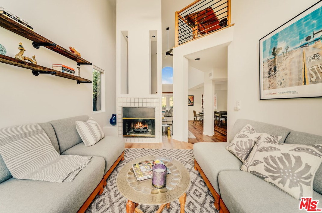 2506 Thomas St, Los Angeles CA  90031-2820 exterior