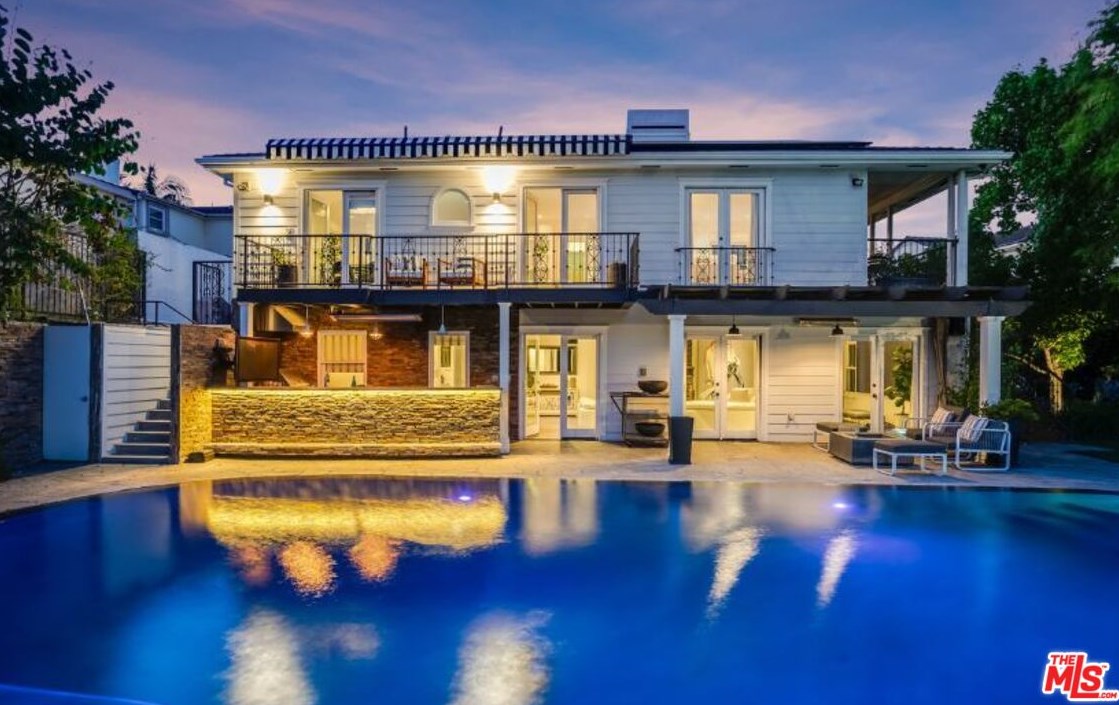 4040 Mount Vernon Dr, Los Angeles CA  90043-1005 exterior