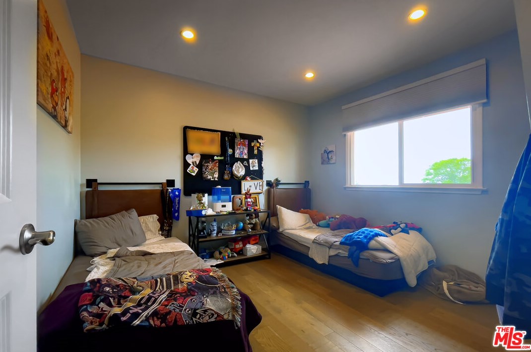 29504 Stonecrest Rd, Palos Verdes Estates CA  90275-5712 exterior