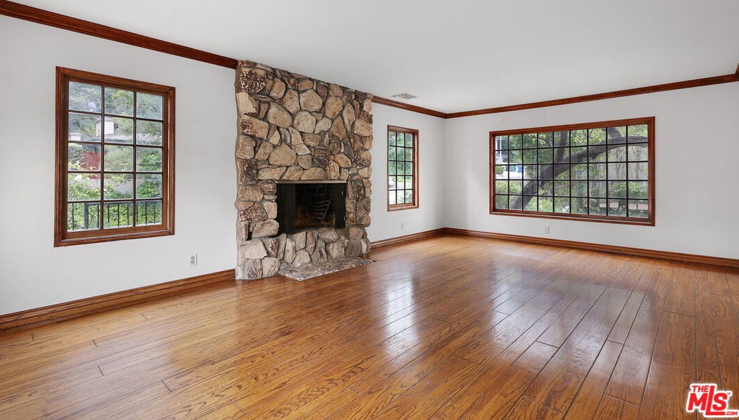 2445 Nalin Dr, Los Angeles CA  90077-1806 exterior