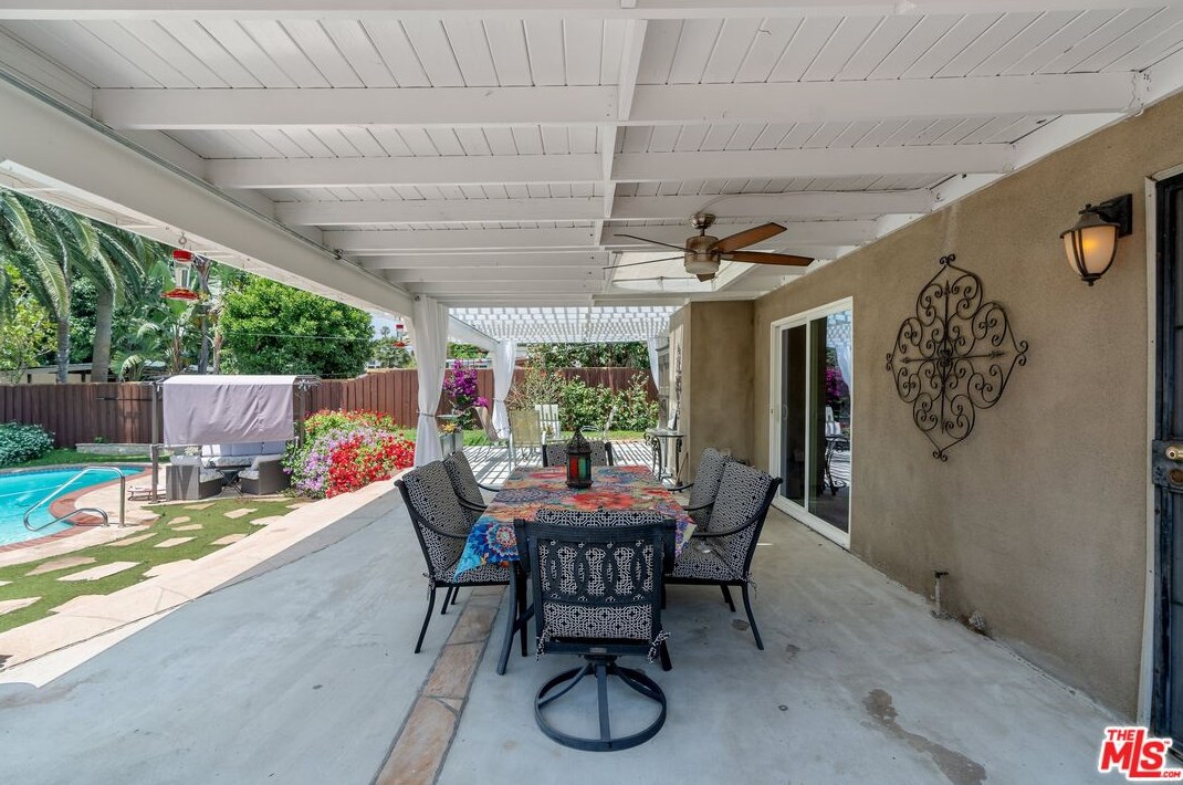 17260 Lahey St, San Fernando CA  91344-4141 exterior