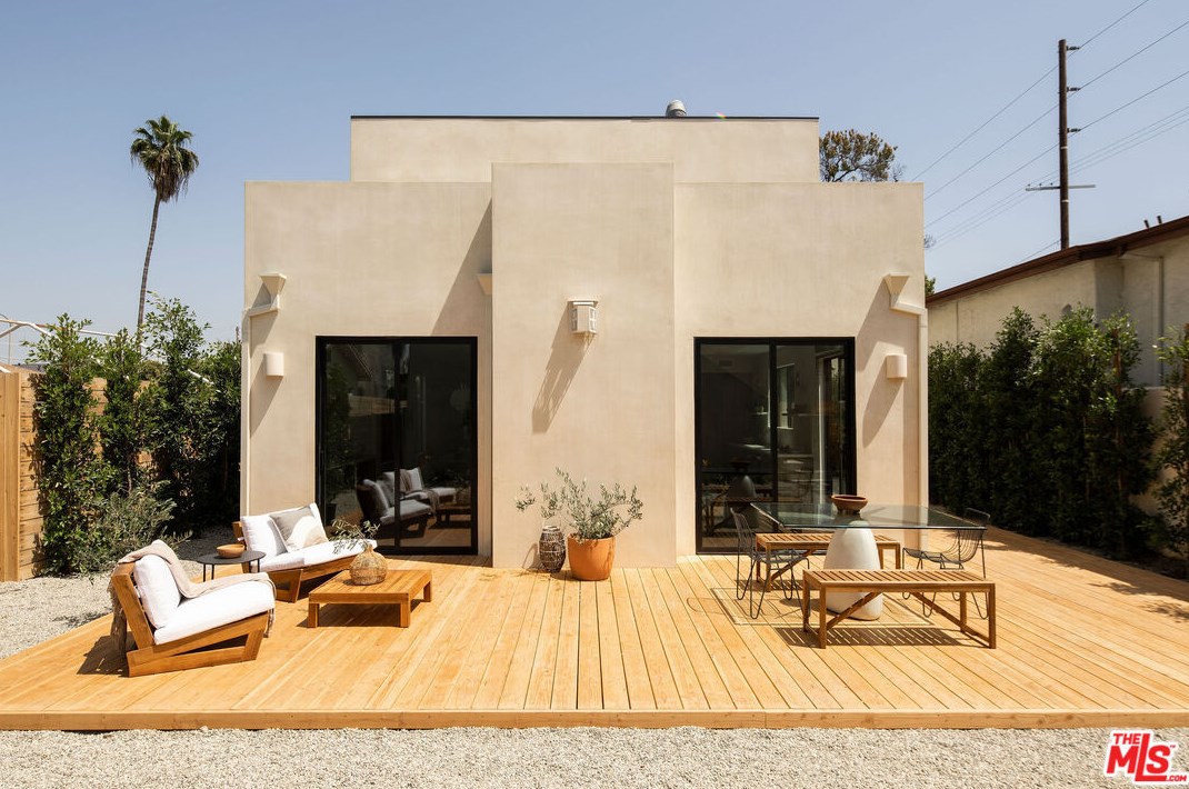 2307 Gatewood St, Los Angeles CA  90031-1104 exterior