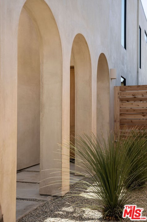 2307 Gatewood St, Los Angeles CA  90031-1104 exterior