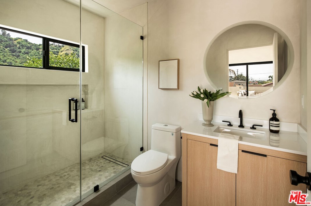 2307 Gatewood St, Los Angeles CA  90031-1104 exterior