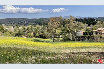 6000 Lapworth Dr, Agoura Hills, CA 91301 - Photo 1