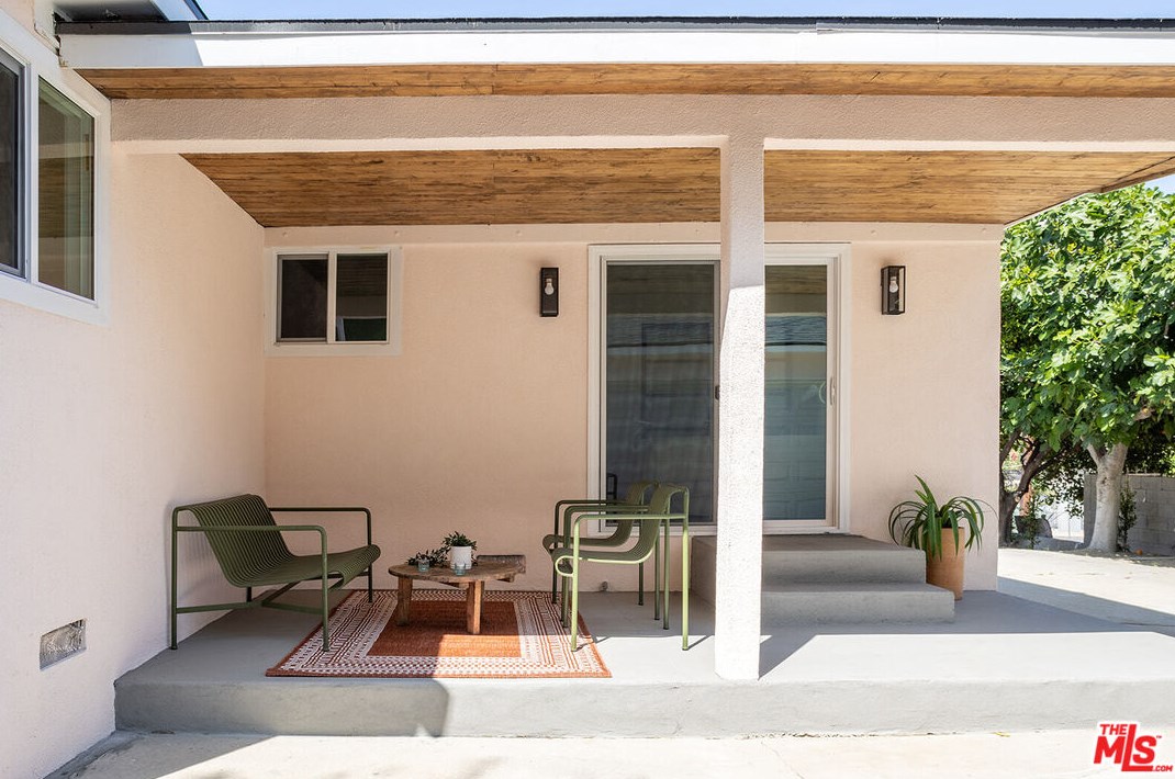 4924 San Rafael Ave, Los Angeles CA  90042-3133 exterior