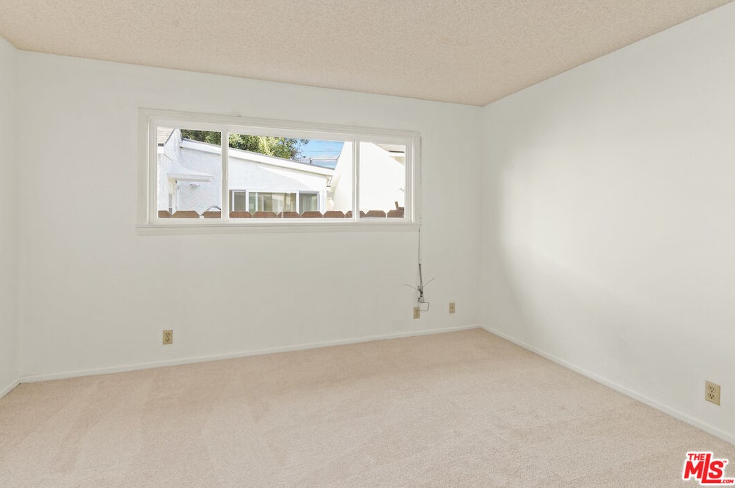 2710 Granville Ave, Los Angeles CA  90064-3604 exterior