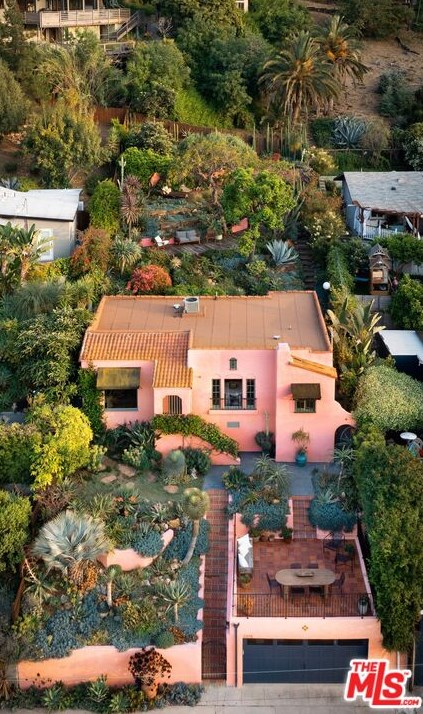 3318 Isabel Dr, Los Angeles CA  90065-2610 exterior