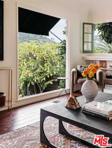 3318 Isabel Dr, Los Angeles CA  90065-2610 exterior