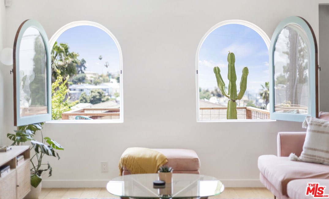 1336 Helen Dr, Los Angeles CA  90063-3222 exterior