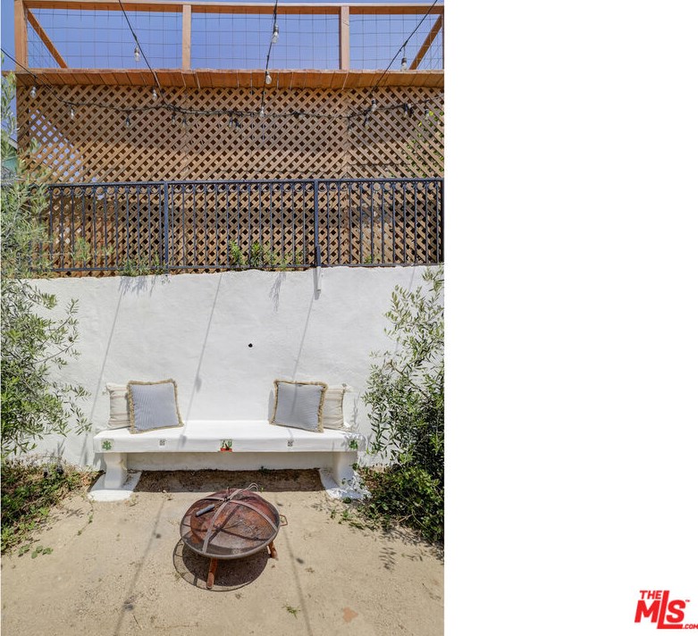 1336 Helen Dr, Los Angeles CA  90063-3222 exterior