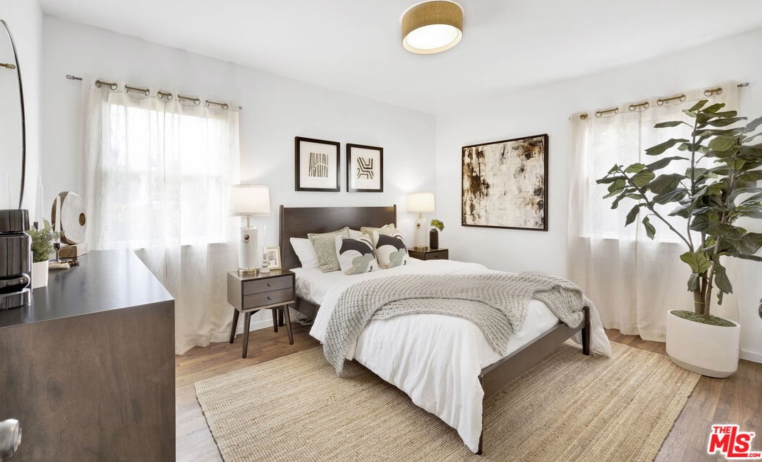 10816 Lawler St, Los Angeles CA  90034-5413 exterior
