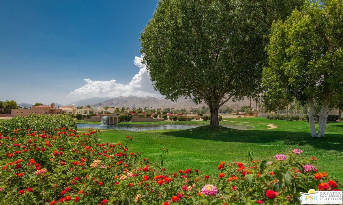 69425 Avenida De Las Montanas, Cathedral City CA  92234-1536 exterior