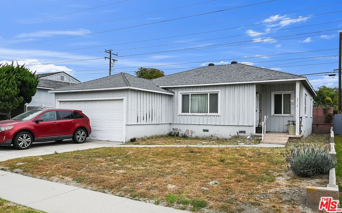 3412 Stevely Ave, Long Beach CA  90808-3023 exterior