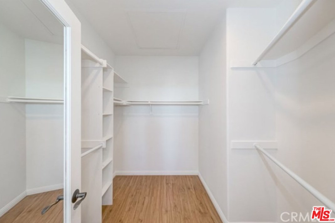 2098 Arnold Way, Fullerton CA 92833-2143 exterior