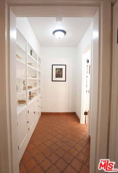 1360 Virginia Ave, Glendale CA 91202-1530 exterior