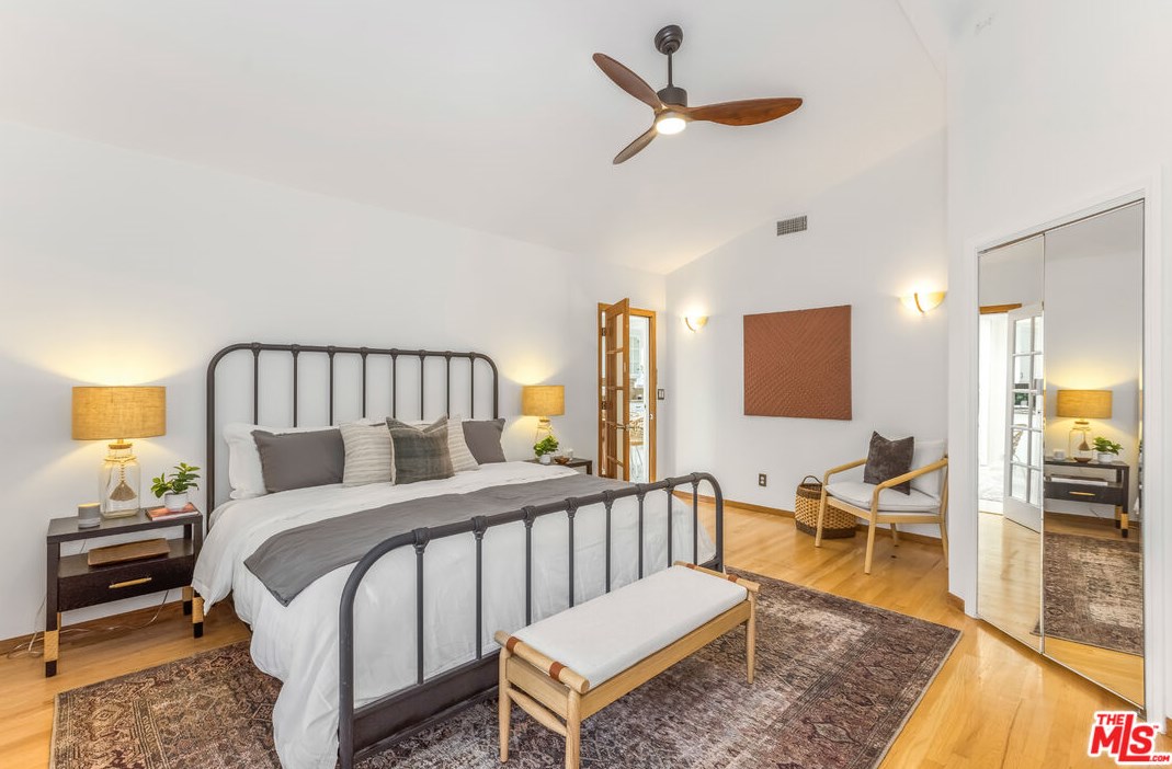 4071 Tivoli Ave, Los Angeles CA  90066-5103 exterior