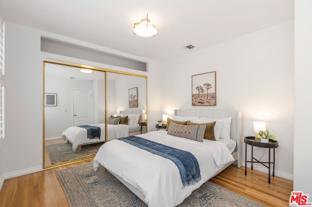 4071 Tivoli Ave, Los Angeles CA  90066-5103 exterior