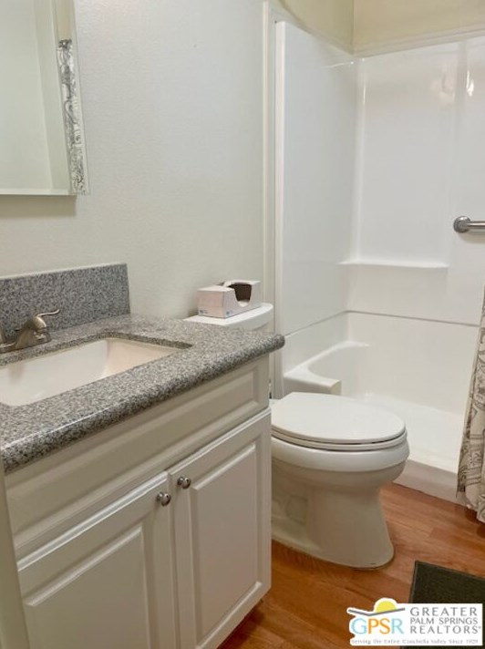 176 Zacharia Dr, Cathedral City CA  92234-6648 exterior