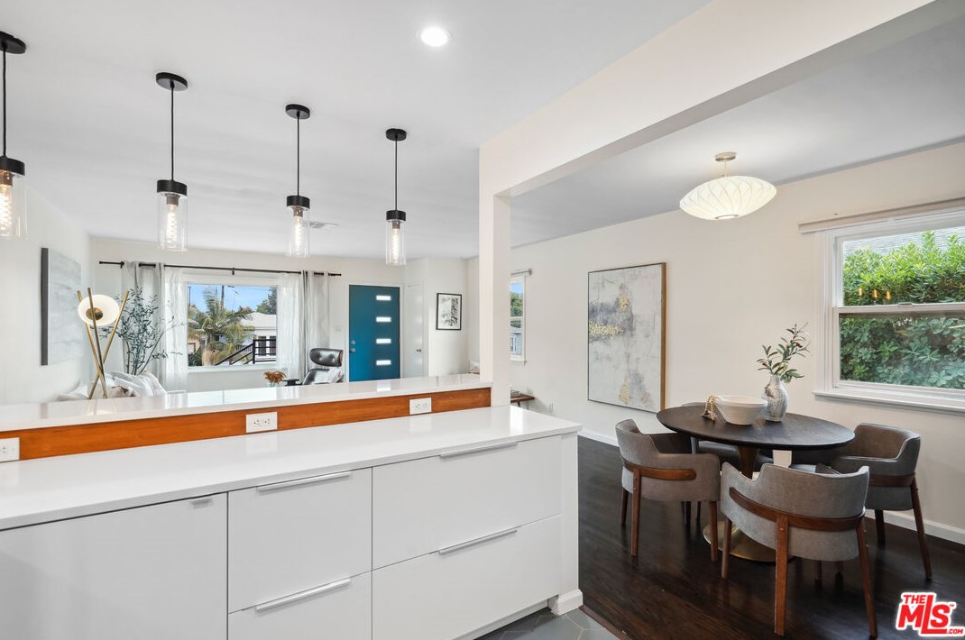 1909 Lansdowne Ave, Los Angeles CA  90032-4143 exterior