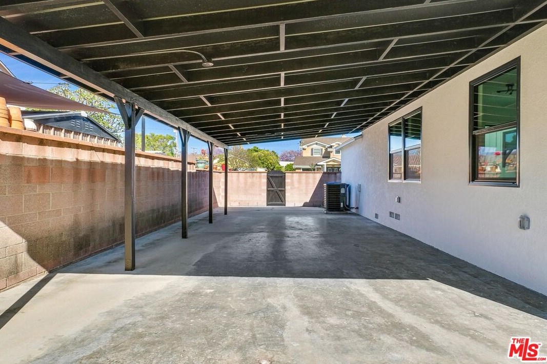 9161 Hornby Ave, Whittier CA  90603-1850 exterior