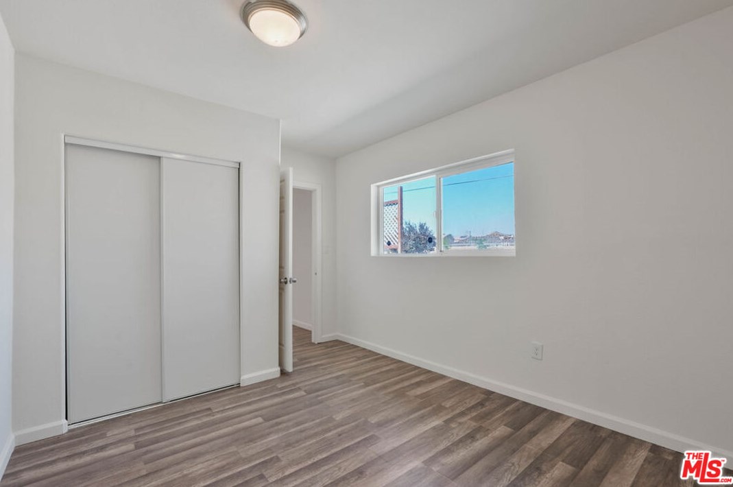 8849 Maple Ave, Hesperia CA  92345-3739 exterior