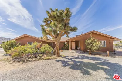 7626 Hilton Ave, Yucca Valley, CA 92284 - Photo 1