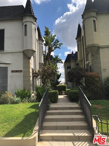 1280 Citrus Ave, Los Angeles CA  90019-1147 exterior
