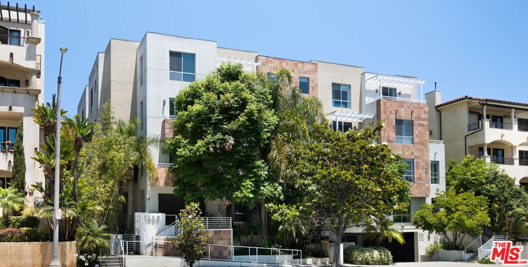 1430 Beverly Glen Blvd, Los Angeles CA  90077-3128 exterior