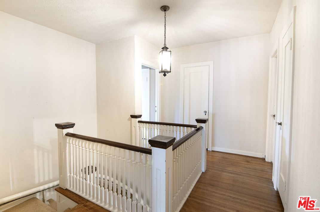 426 Highland Ave, Los Angeles CA  90036-3531 exterior