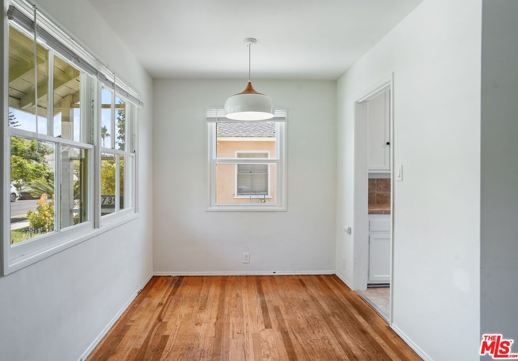 2739 Midvale Ave, Los Angeles CA  90064-4215 exterior
