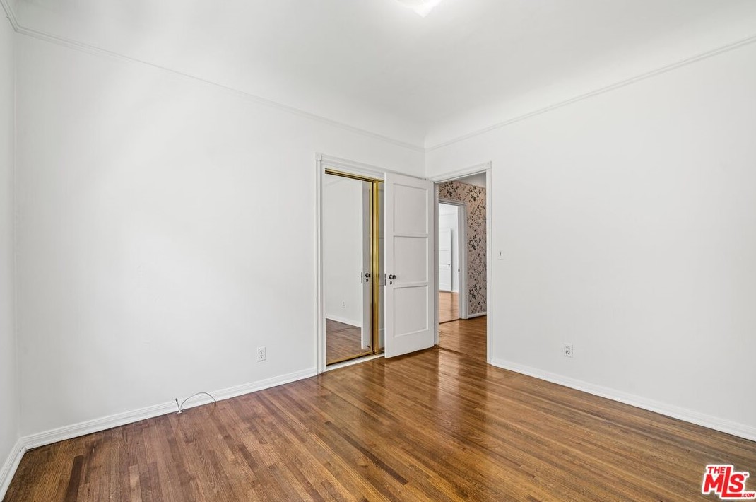 1008 Manning Ave, Los Angeles CA  90024-3221 exterior