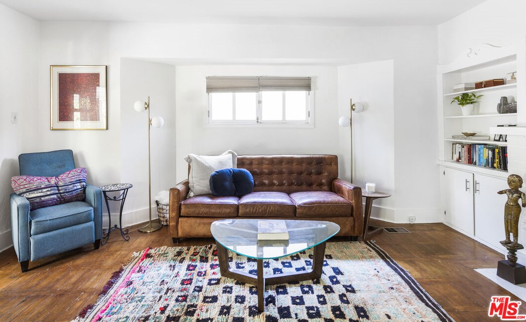 1665 Morton Ave, Los Angeles CA  90026-2611 exterior