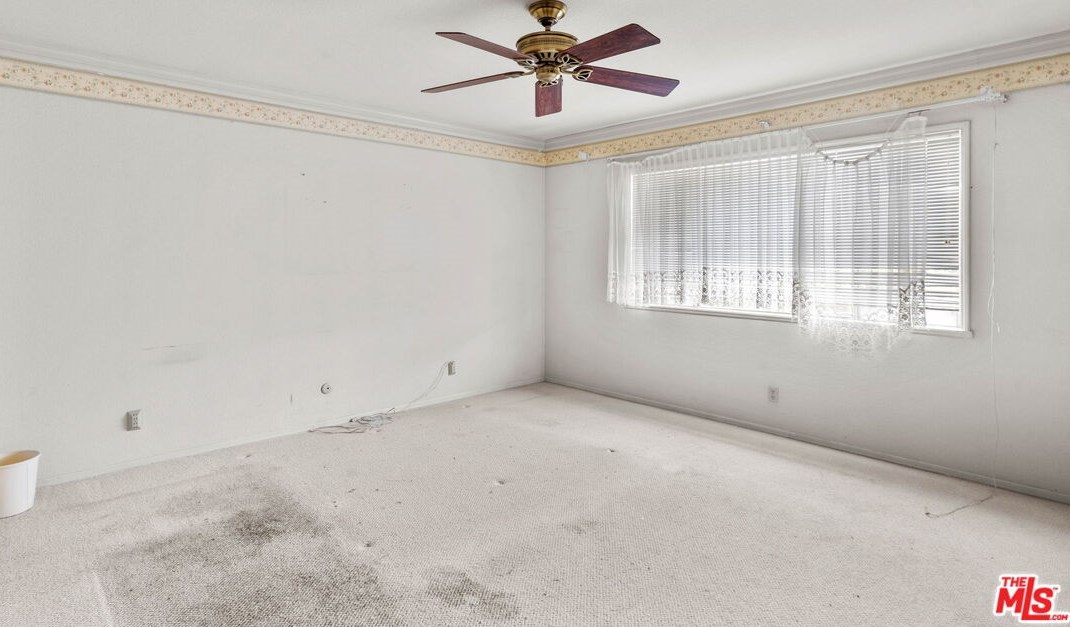 7819 Midfield Ave, Los Angeles CA  90045-3237 exterior