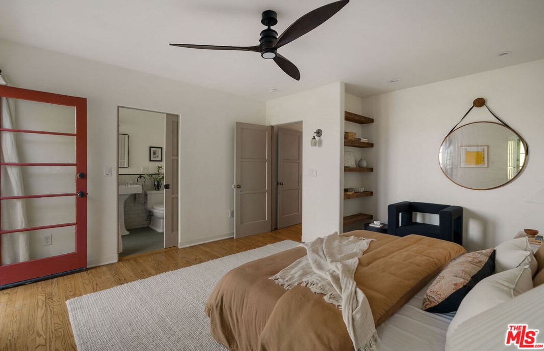 1716 Dillon St, Los Angeles CA  90026-1114 exterior