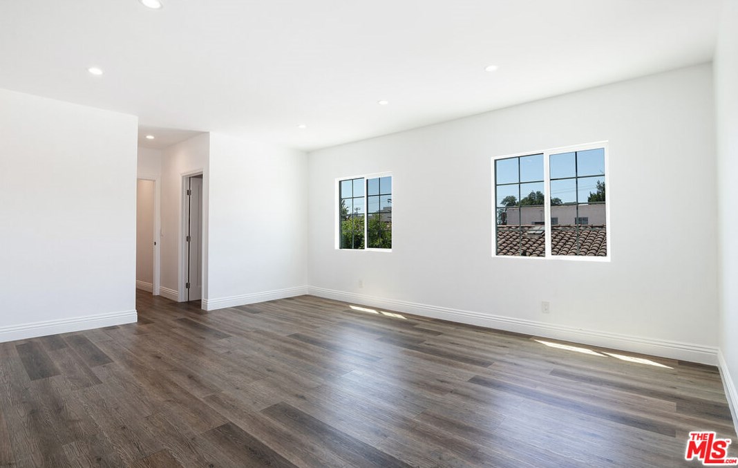 617 Detroit St, Los Angeles CA 90036-3402 exterior