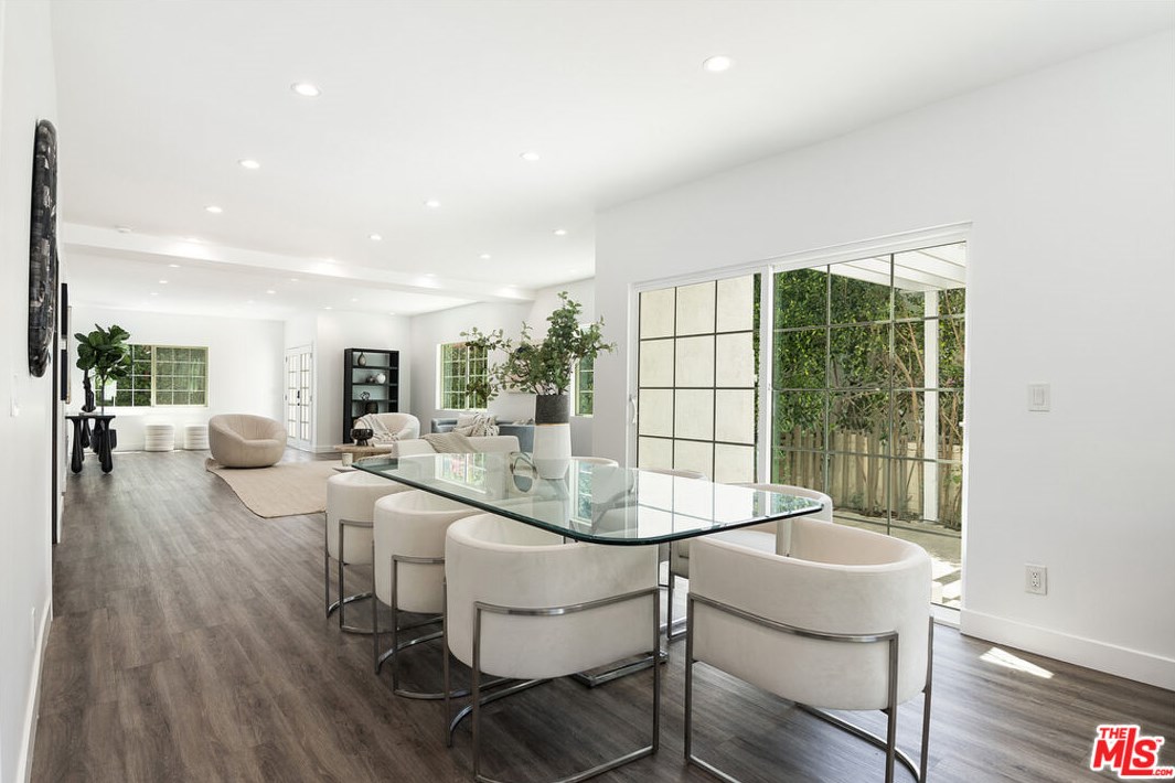 617 Detroit St, Los Angeles CA 90036-3402 exterior