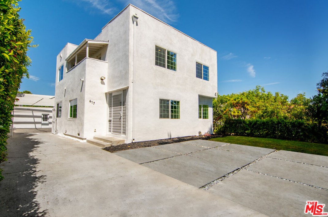 617 Detroit St, Los Angeles CA 90036-3402 exterior