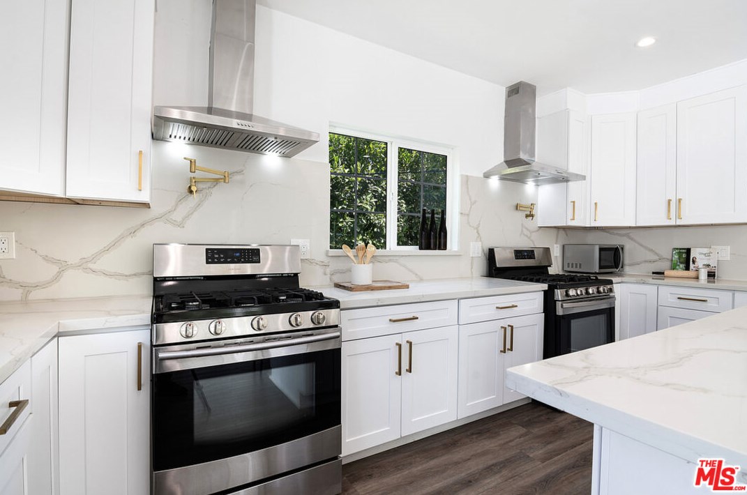 617 Detroit St, Los Angeles CA 90036-3402 exterior