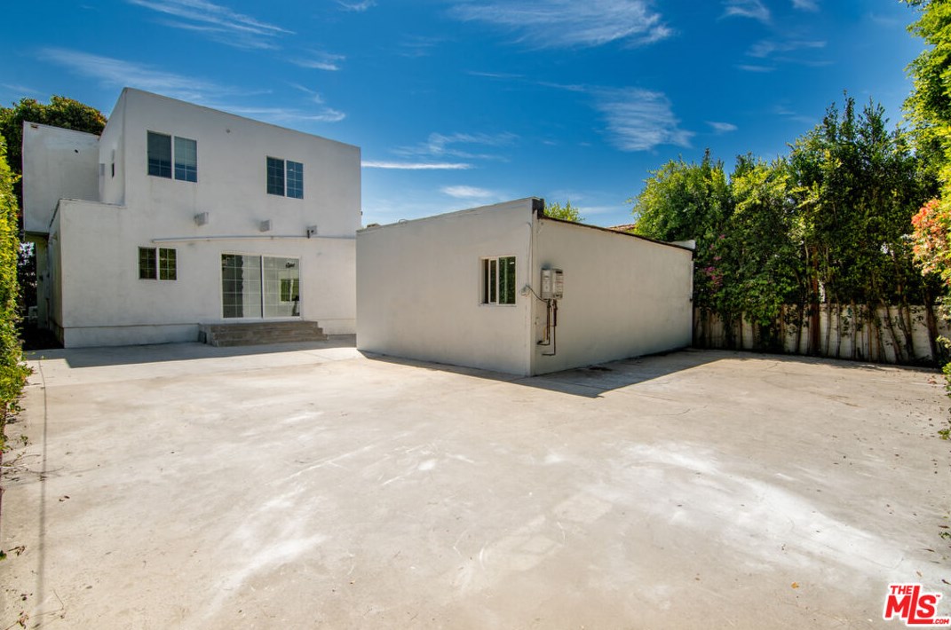 617 Detroit St, Los Angeles CA 90036-3402 exterior