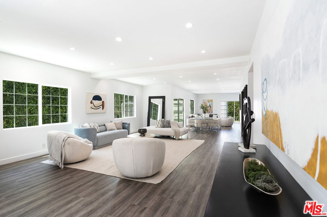 617 Detroit St, Los Angeles CA 90036-3402 exterior