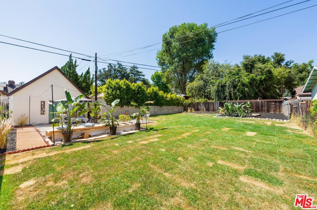 964 Holliston Ave, Pasadena CA  91104-3012 exterior