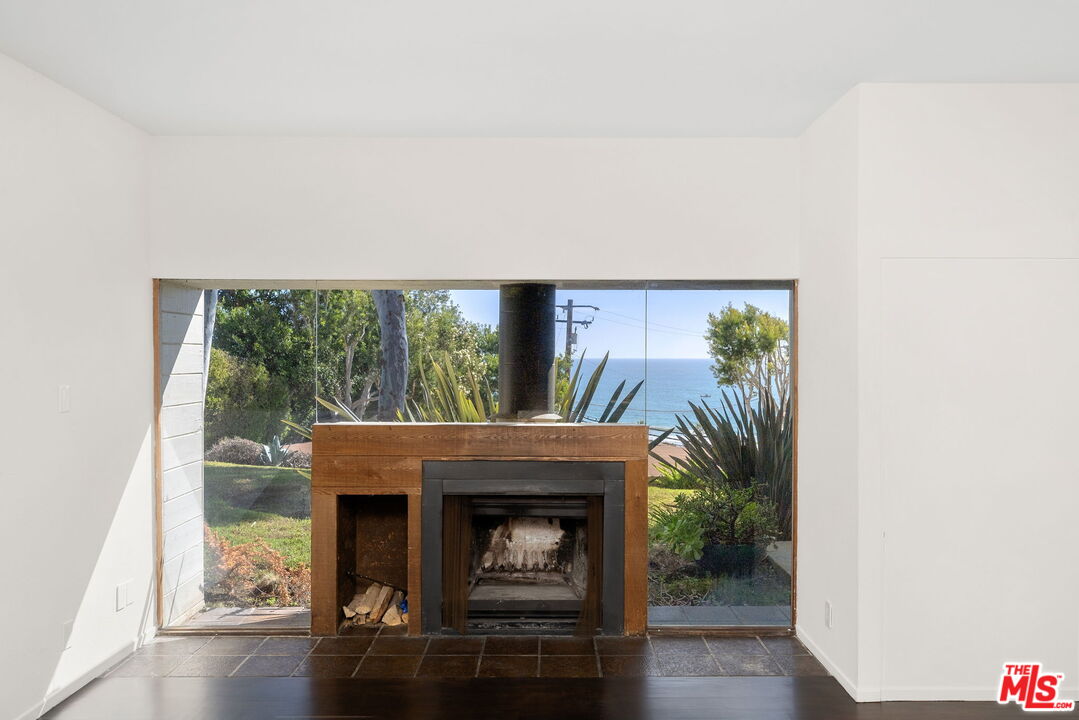 31211 Pacific Coast Hwy, Malibu, CA 90265 MLS 24422769 Coldwell Banker