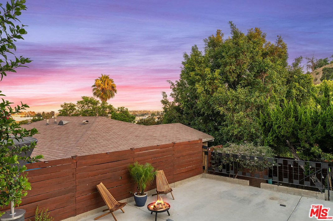 5109 Chester St, Los Angeles CA  90032-3020 exterior