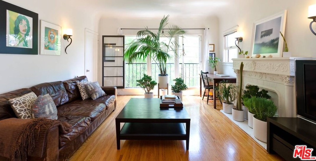 506 Spaulding Ave, Los Angeles CA  90019-2419 exterior