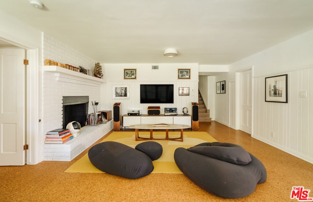 3512 Griffith Park Blvd, Los Angeles CA  90027-1405 exterior